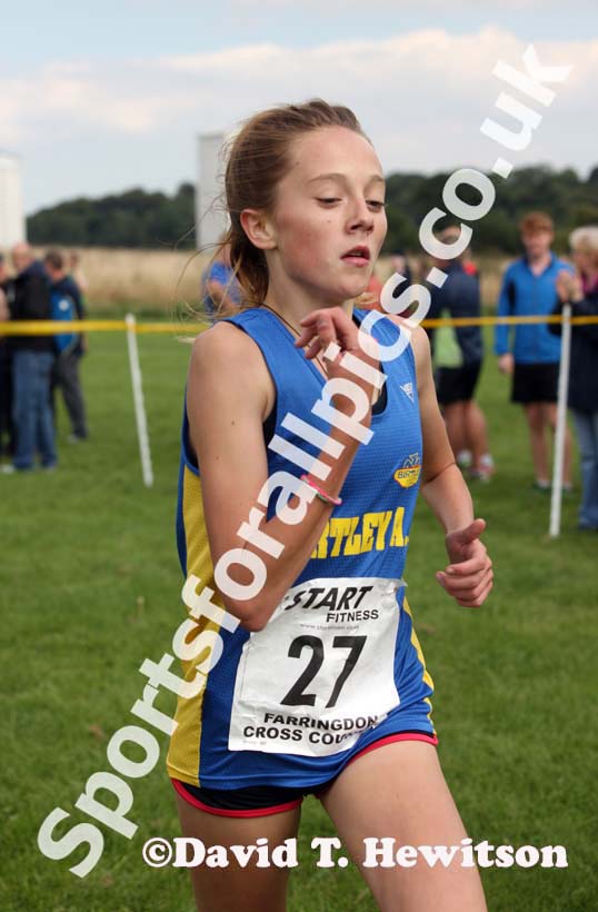 Sophie Burnett (Birtley) under-17s womens winner.